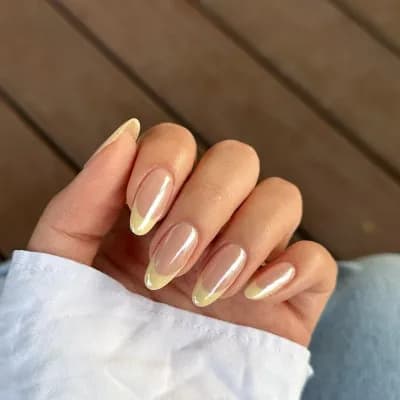 Najmodniejsze trendy w manicure teraz – co wybrać, by zachwycać? Najmodniejsze trendy w manicure teraz – co wybrać, by zachwycać?